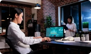 How Ambient Analytics in Salesforce Elevates Sales Team Performance