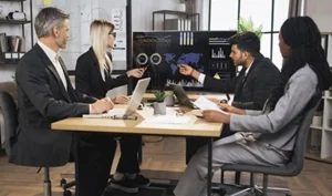 CRM for the Insurance Industry: Lessons for Insurance CIOs and Digital Leaders